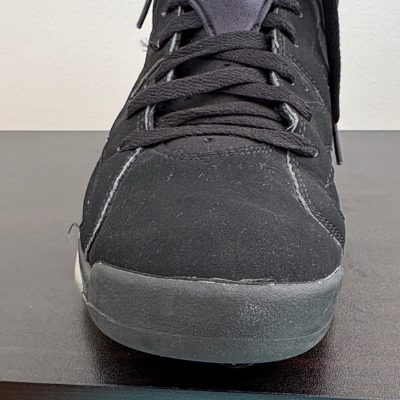 Jordan 6 Chrome - Picture 6 of 16